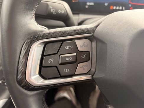 Certified 2025 Ford Mustang Coupe RWD image 22