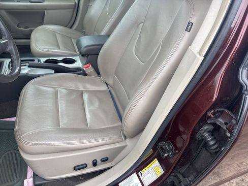 Used 2012 Ford Fusion SEL image 12