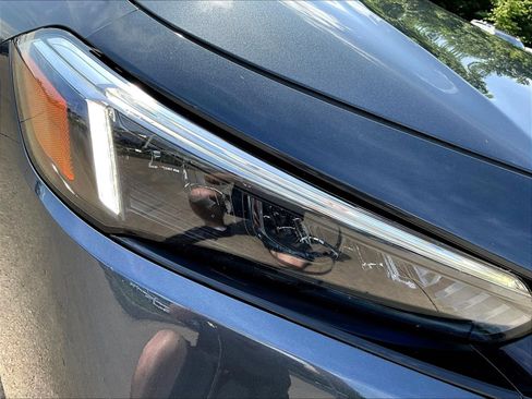 Used 2024 Honda Civic LX image 31