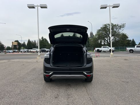 Used 2023 Buick Envision Avenir AWD/4WD image 5