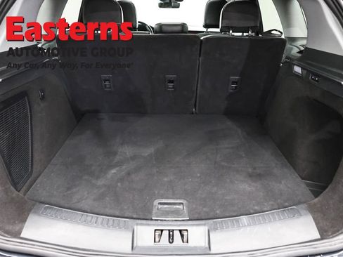 Used 2021 Lincoln Corsair Reserve w/ Elements Package AWD/4WD image 9