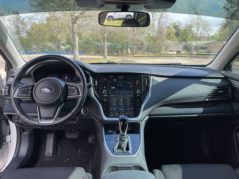 Used 2023 Subaru Outback Premium image 10