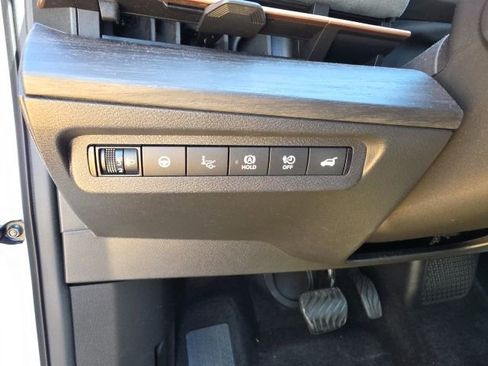 Used 2023 Nissan Ariya PLATINUM+ e-4ORCE image 15