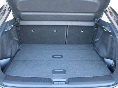 Used 2023 Nissan Ariya AWD image 26