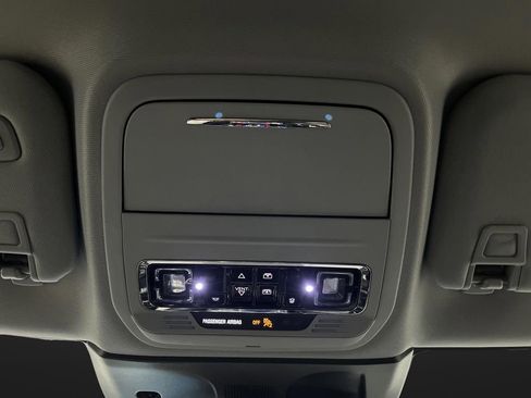 Used 2022 Lincoln Corsair AWD w/ Premium Package image 28