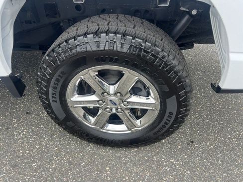 Used 2025 Ford F150 XLT w/ Equipment Group 301A Standard AWD/4WD image 26