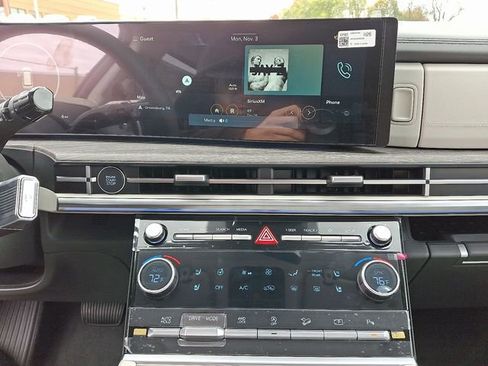 New 2026 Hyundai Santa Fe Calligraphy image 9