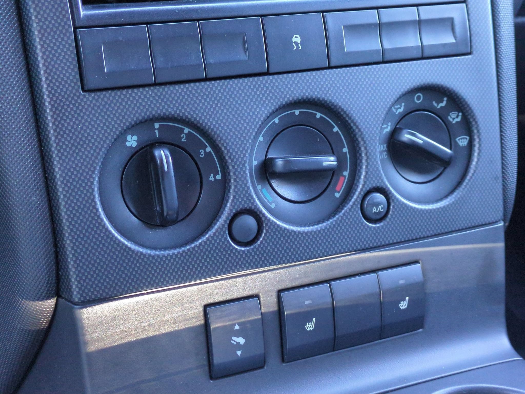 Used 2007 Ford Explorer Sport Trac Limited RWD image 20