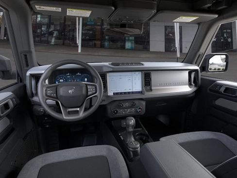 New 2026 Ford Bronco 2-Door w/ Sasquatch Package AWD/4WD image 9
