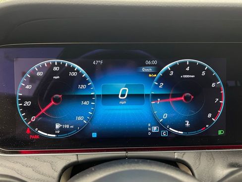 Used 2023 Mercedes-Benz E 350 4MATIC Sedan image 16