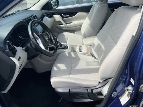 Used 2021 Nissan Rogue Sport SV AWD/4WD image 9