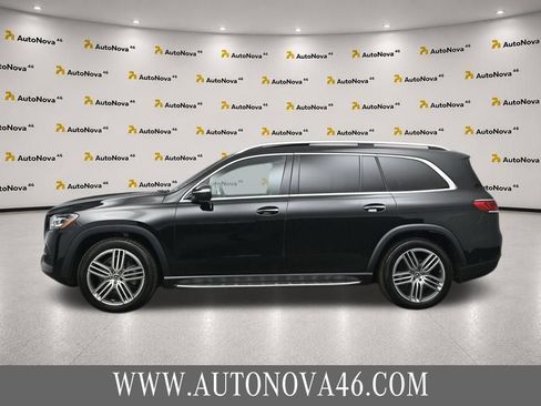 Used 2022 Mercedes-Benz GLS 450 4MATIC image 3