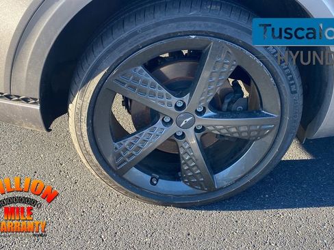 Used 2023 Genesis GV70 2.5T w/ Sport Prestige Package image 10