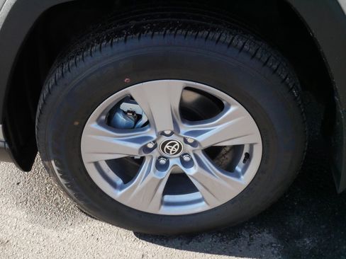 Certified 2025 Toyota RAV4 XLE image 15