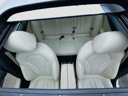 Used 2023 BMW 530e w/ Premium Package image 14