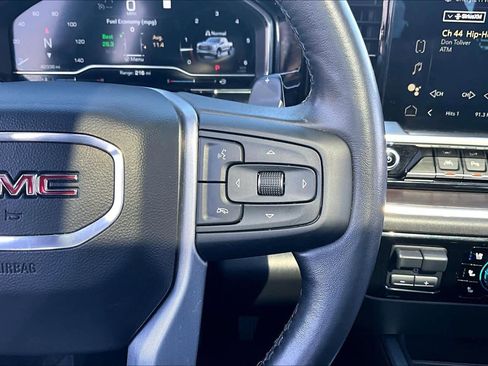 Certified 2022 GMC Sierra 1500 SLT image 24