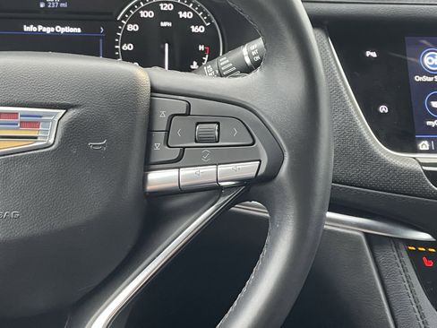 Used 2024 Cadillac XT6 Luxury w/ LPO, Floor Liner Package AWD/4WD image 20