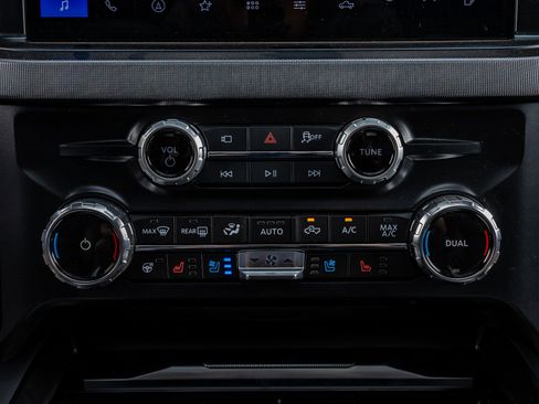 Used 2026 Ford F250 Platinum image 27