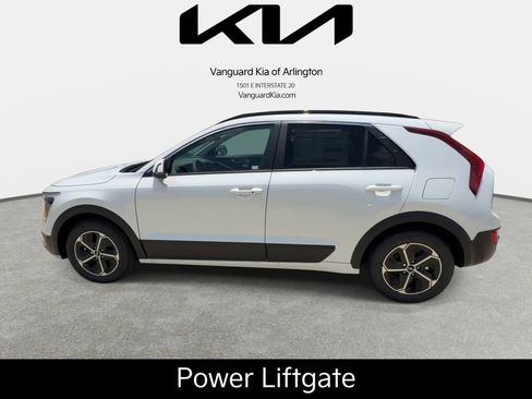New 2026 Kia Niro EX FWD image 5