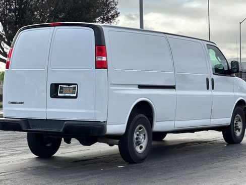 Used 2023 Chevrolet Express 2500 Extended w/ Driver Convenience Package image 4