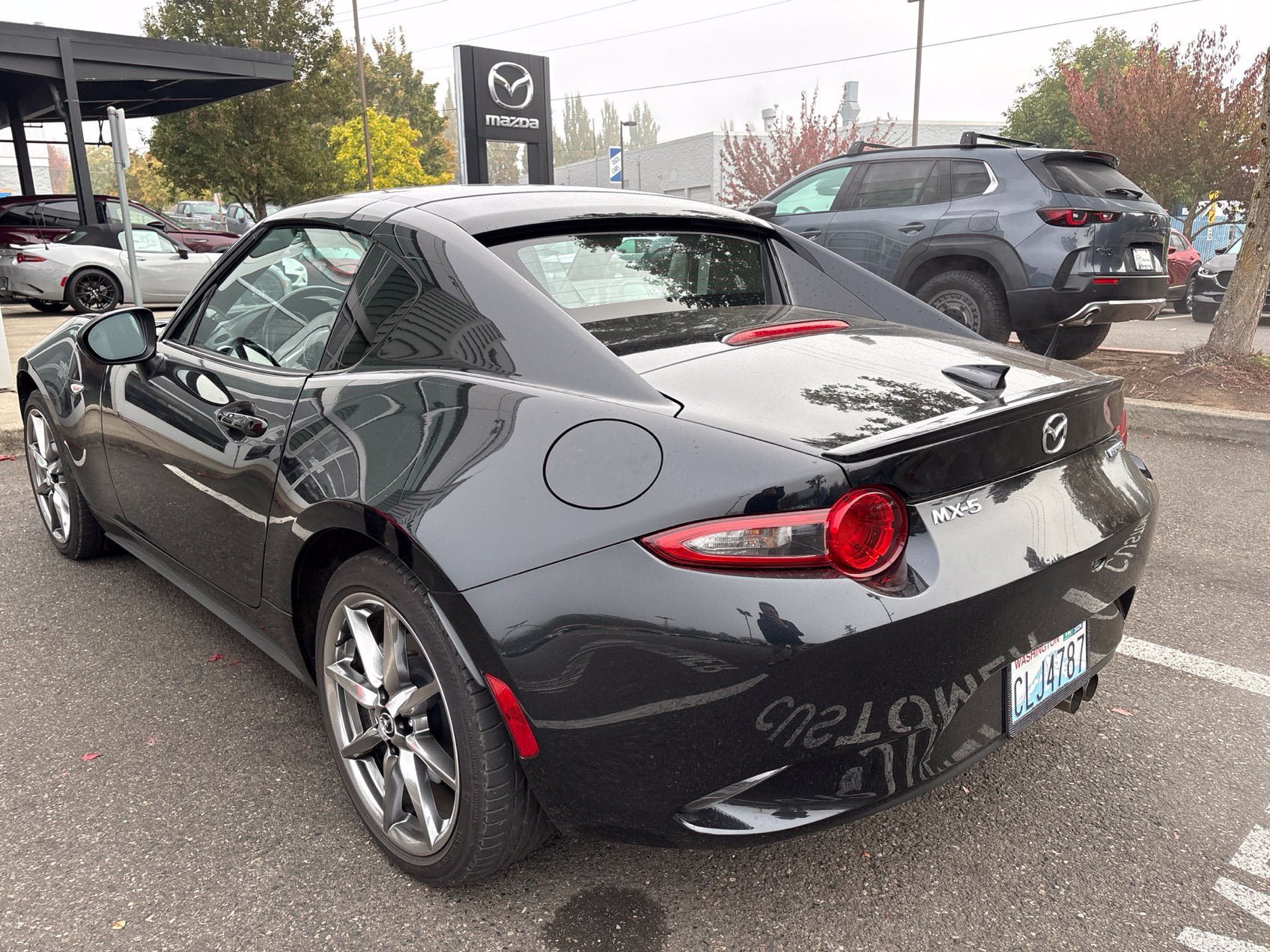 Used 2023 MAZDA MX-5 Miata Grand Touring w/ Weather Package RWD image 2