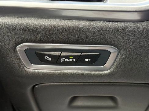Used 2024 BMW X7 xDrive40i w/ Executive Package image 51