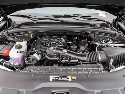 New 2025 Jeep Grand Cherokee L Altitude image 29