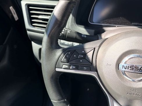 Certified 2020 Nissan Leaf SV w/ SV Technology Package image 9