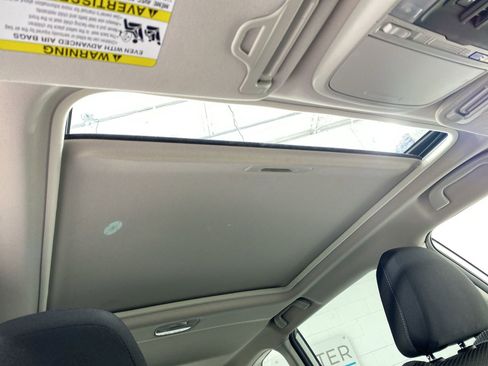 Used 2020 Subaru Forester Premium image 21