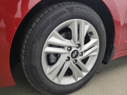 Used 2020 Hyundai Elantra Value Edition FWD image 31