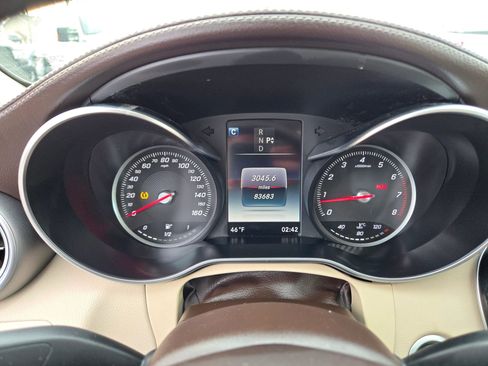 Used 2016 Mercedes-Benz C 300 4MATIC Sedan image 39