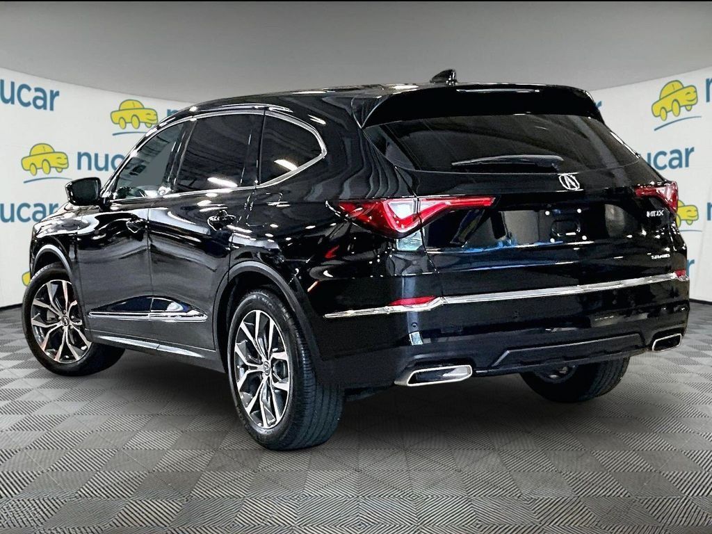 Used 2023 Acura MDX w/ Technology Package AWD/4WD image 4