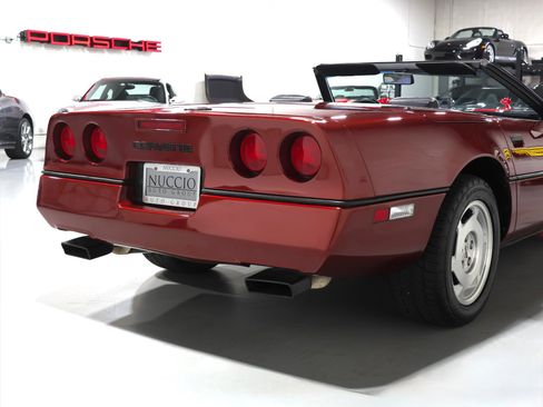Used 1988 Chevrolet Corvette Only 12K Miles - Just Serviced image 62