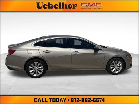 Used 2023 Chevrolet Malibu LT FWD image 3