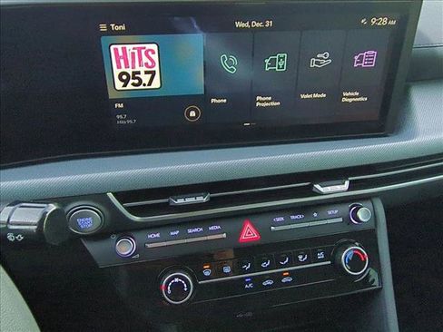 Used 2025 Hyundai Sonata SE image 12