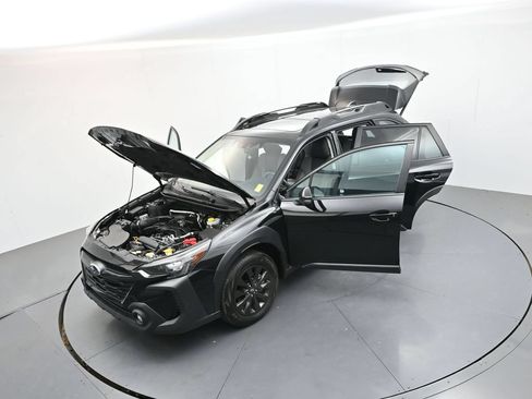 Used 2024 Subaru Outback Onyx Edition AWD/4WD image 43
