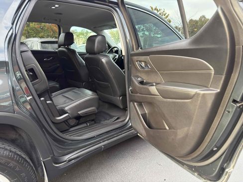 Used 2019 Chevrolet Traverse LT w/ LPO, Floor Liner Package image 68