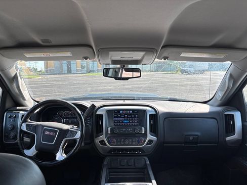 Used 2018 GMC Sierra 3500 SLE w/ SLE Preferred Package AWD/4WD image 12