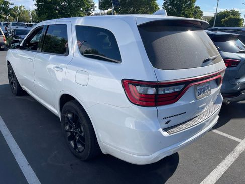 Used 2021 Dodge Durango GT w/ Blacktop Package RWD image 2