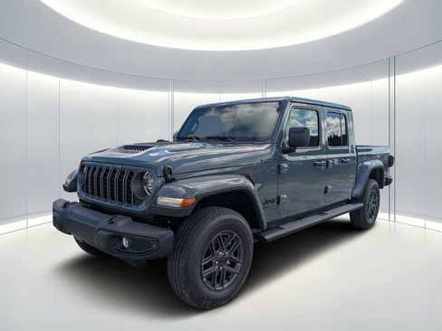 New 2026 Jeep Gladiator Sport AWD/4WD image 8
