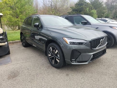 New 2026 Volvo XC60 B5 Plus w/ Climate Package image 1