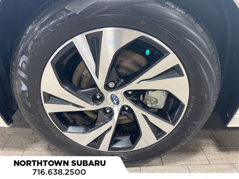 Used 2025 Subaru Legacy Premium image 3