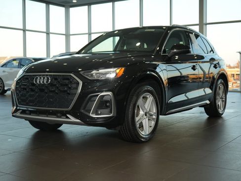 Used 2024 Audi Q5 e Premium Plus image 11