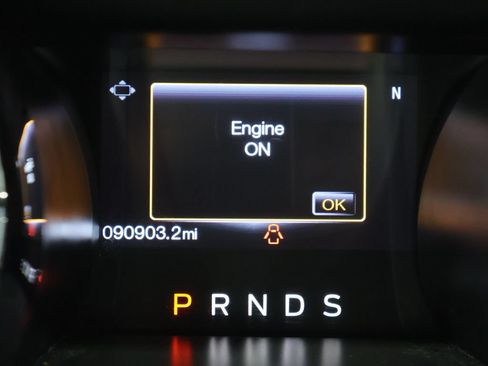 Used 2017 Ford Mustang GT Premium RWD image 39