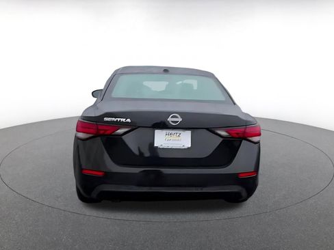 Used 2025 Nissan Sentra SV image 11