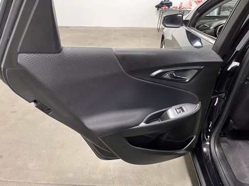 Used 2023 Chevrolet Malibu LT image 19