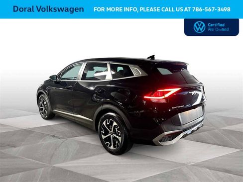 Used 2023 Kia Sportage EX image 6