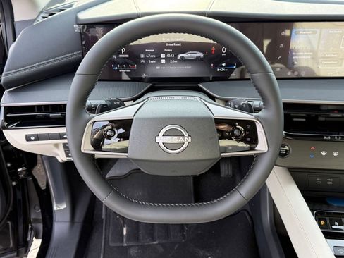 New 2026 Nissan Murano SV image 14