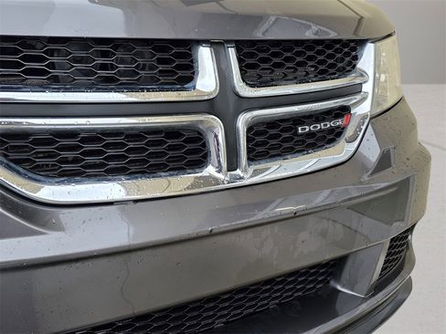 Used 2015 Dodge Journey American Value Package w/ Flexible Seating Group image 9