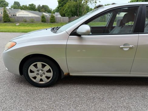 Used 2009 Hyundai Elantra GLS FWD image 19